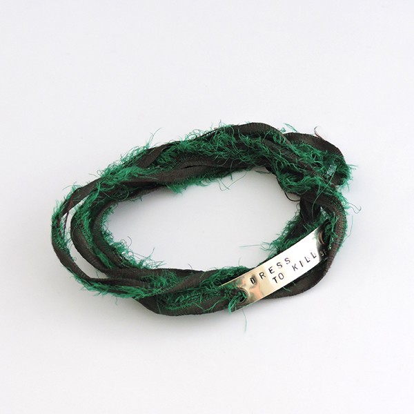 Sanduk Quote Wristlet 'Dress To Kill'