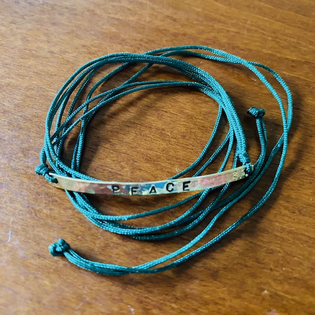 Jois Wristlet 'PEACE'